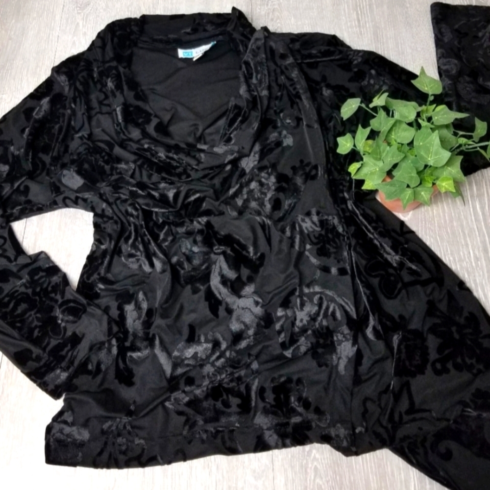 Velvet embossed cardi